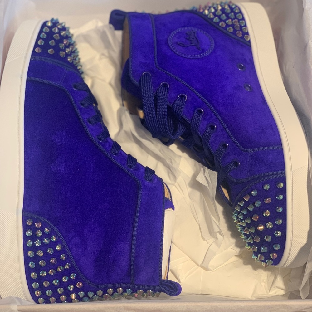 Christian Louboutin Lou suede spike blue elixir